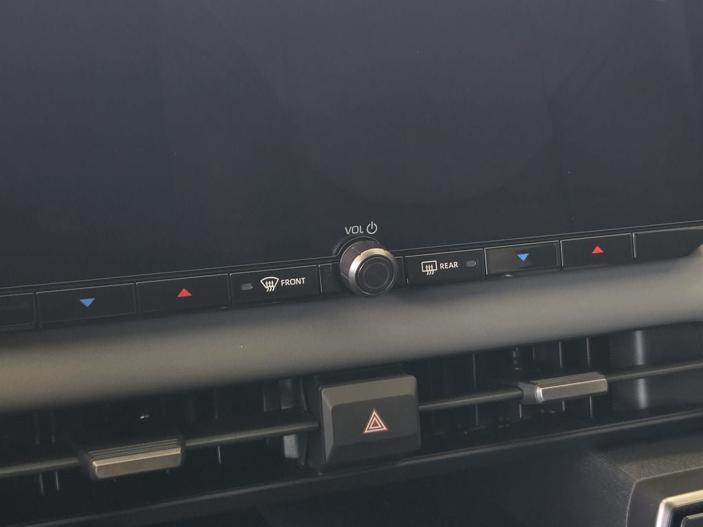 New 2026 Toyota RAV4 XSE AWD/4WD image 17