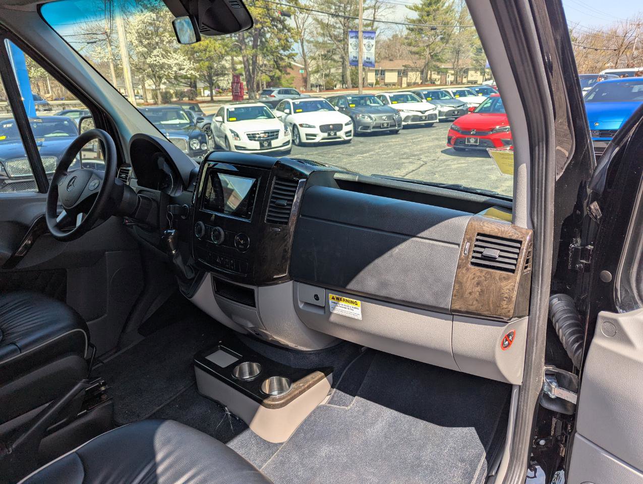 Used 2017 Mercedes-Benz Sprinter 2500 image 29