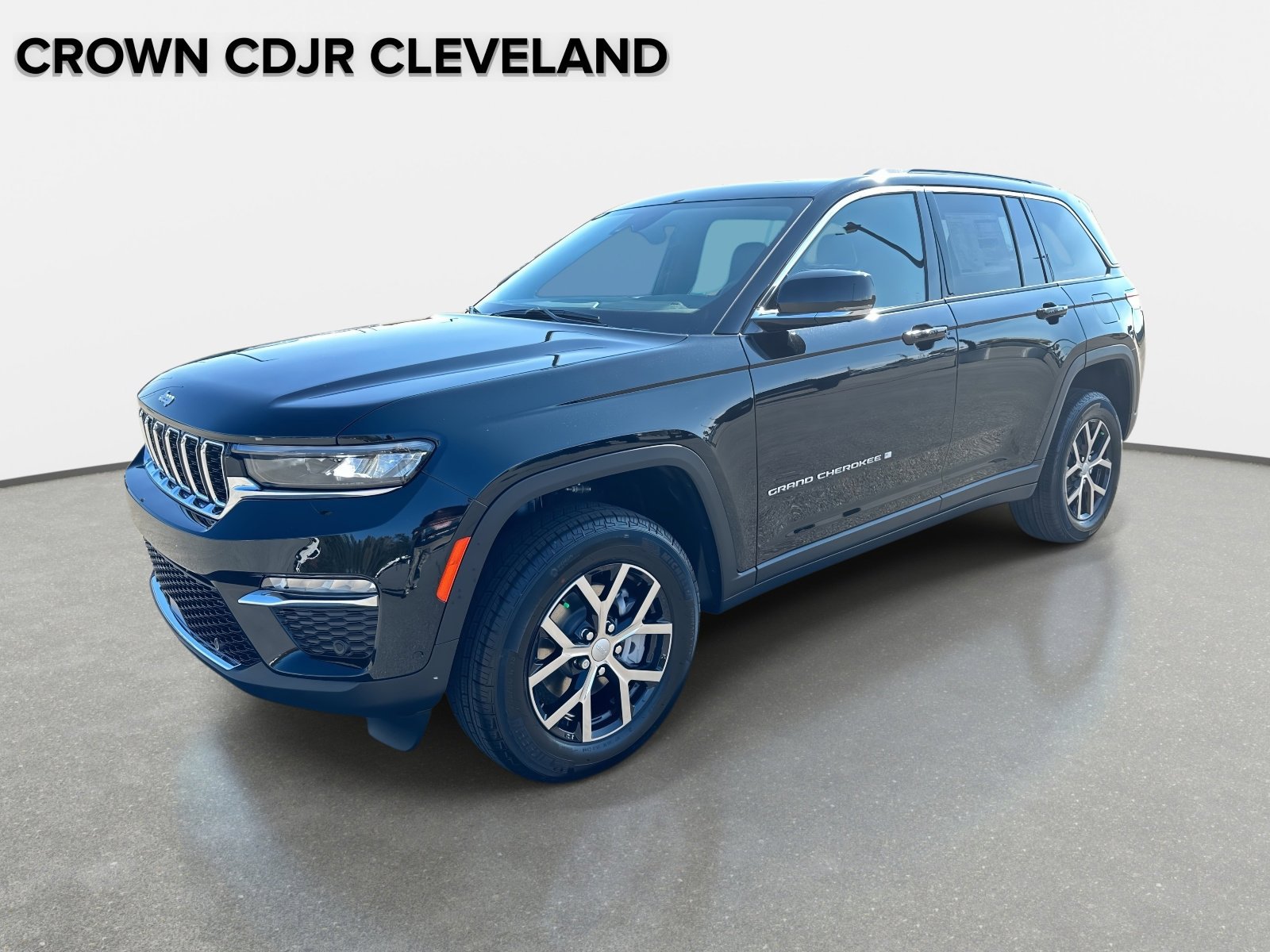 New 2025 Jeep Grand Cherokee Limited w/ Luxury Tech Group II AWD/4WD image 8