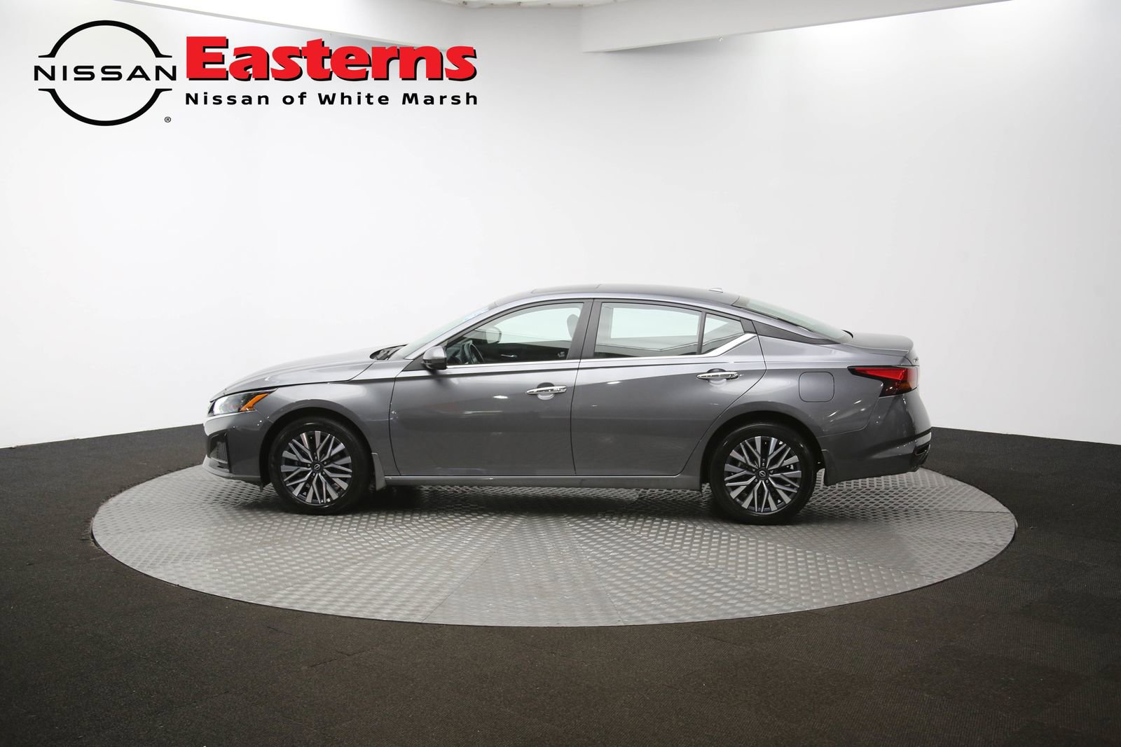 Used 2024 Nissan Altima 2.5 SV w/ SV Premium Package image 60
