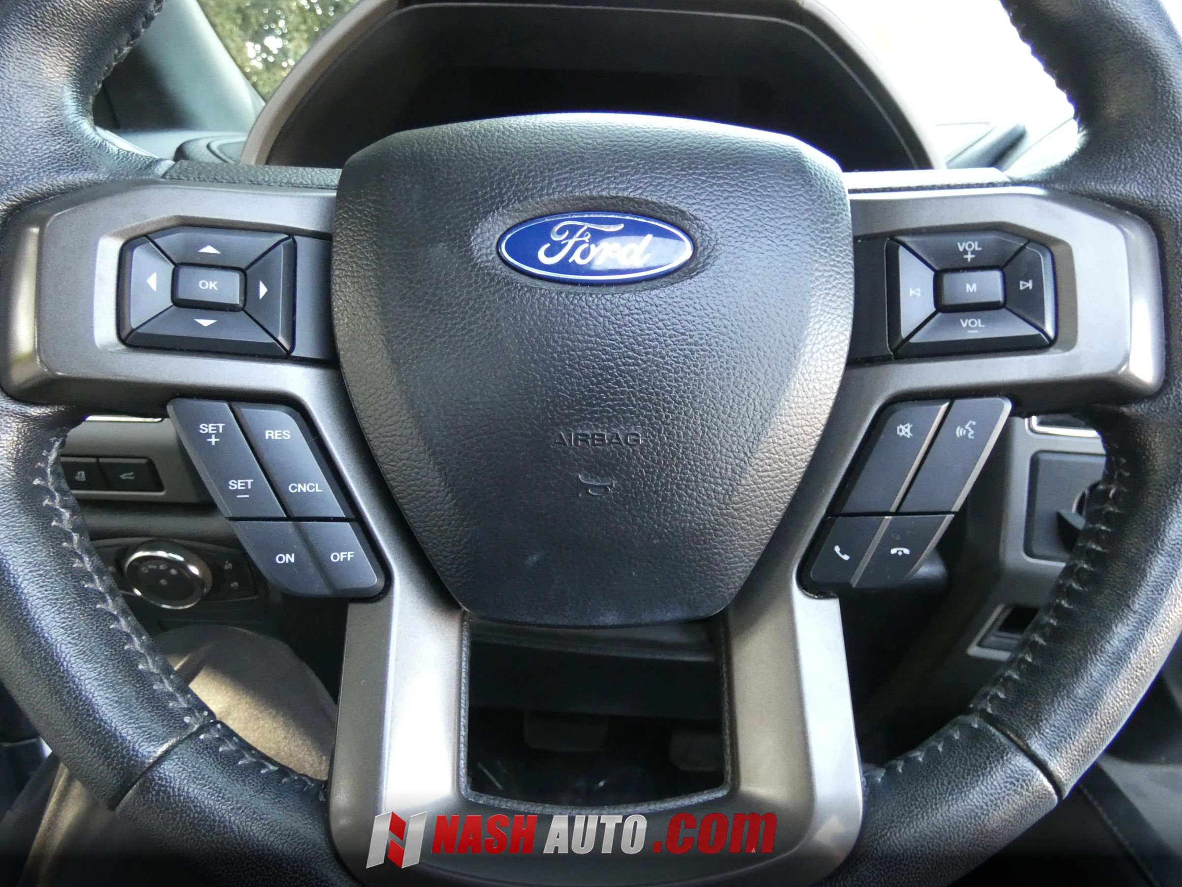 Used 2020 Ford Expedition Max XLT w/ Equipment Group 202A RWD image 73