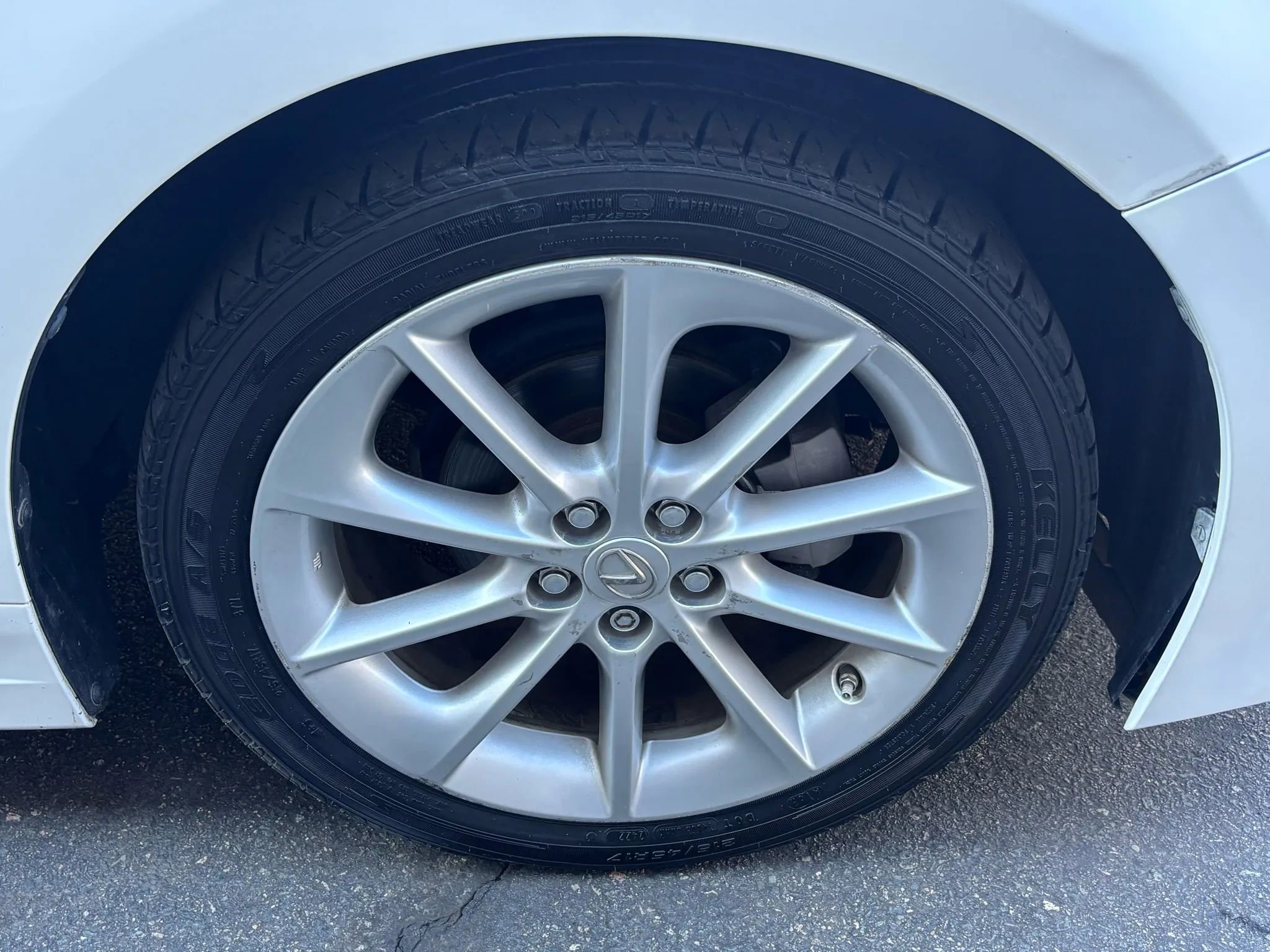 Used 2013 Lexus CT 200h image 35