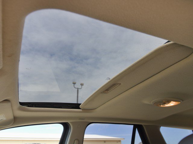 Used 2007 Saturn Vue AWD V6 w/ Red Line Pkg image 16