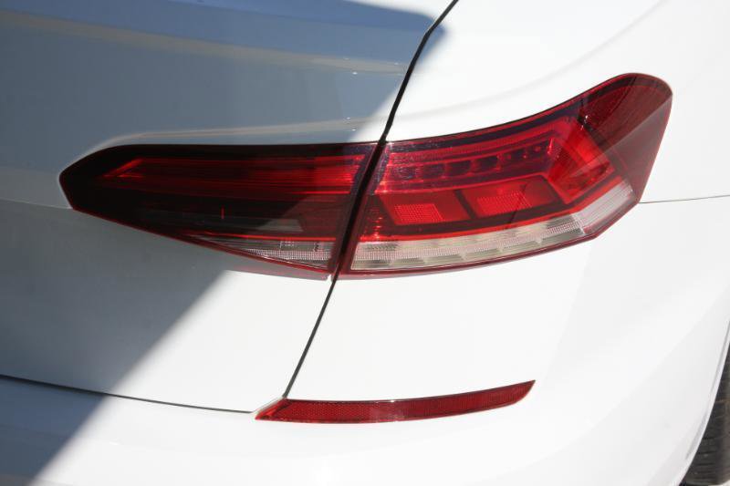 Used 2020 Volkswagen Passat 2.0T SE image 39