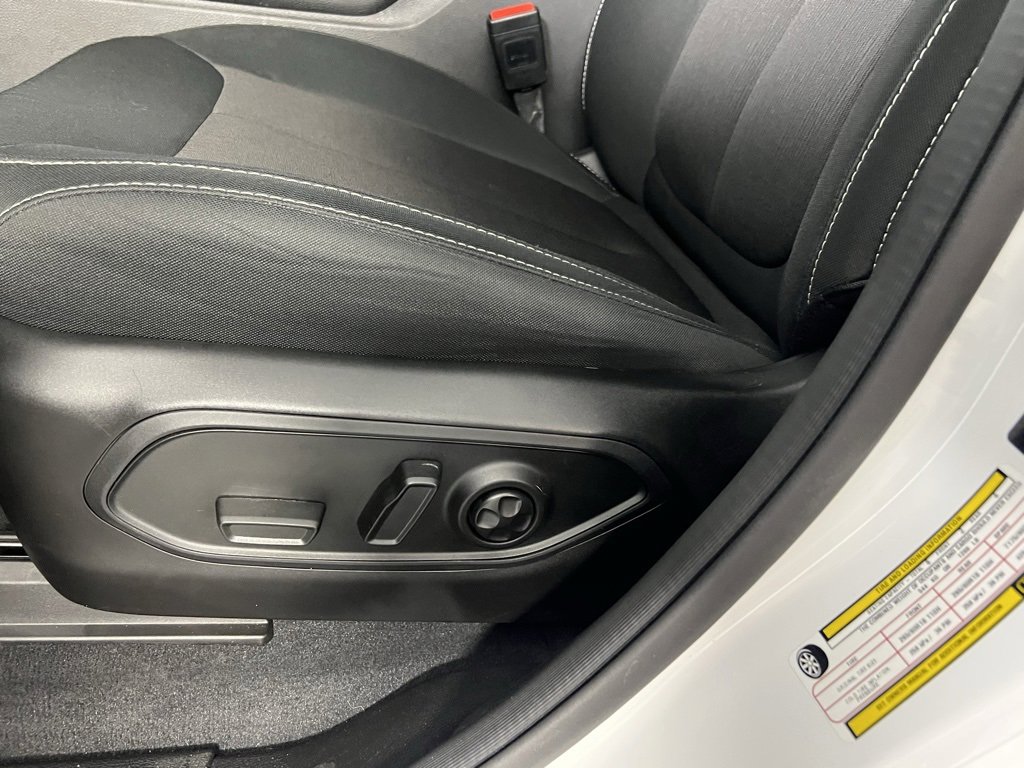 Certified 2024 Jeep Grand Cherokee L Laredo w/ Luxury Tech Group I image 23