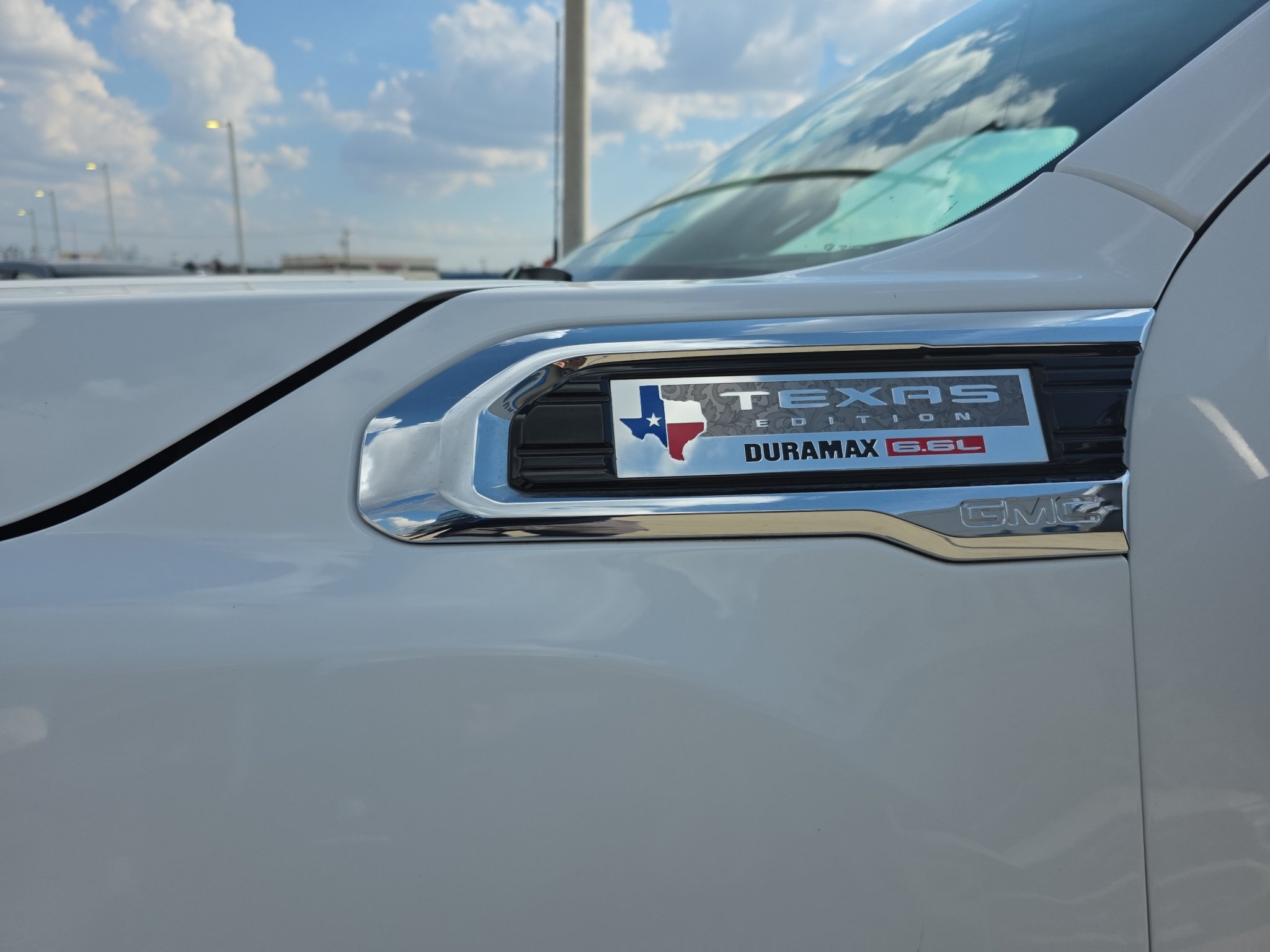 Used 2021 GMC Sierra 2500 SLT w/ Texas SLT Premium Package AWD/4WD image 6