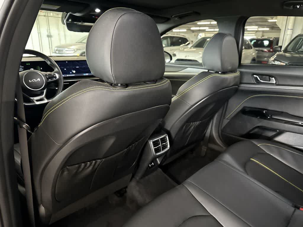 Used 2025 Kia K5 GT FWD image 22