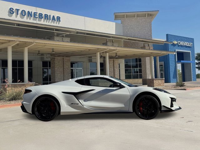New 2026 Chevrolet Corvette Z06 w/ Z07 Performance Package image 4