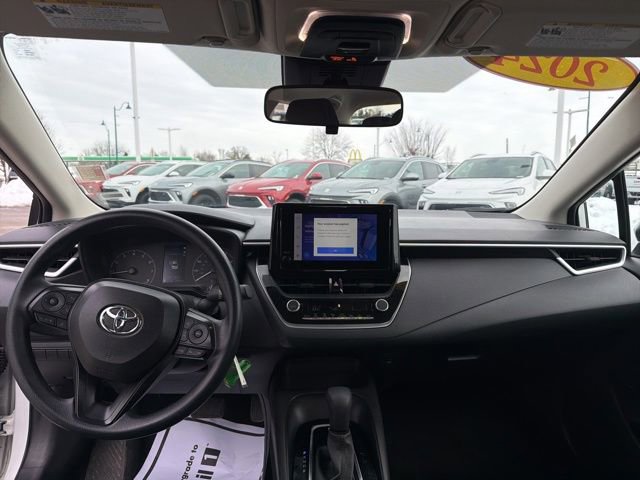 Used 2024 Toyota Corolla LE image 21