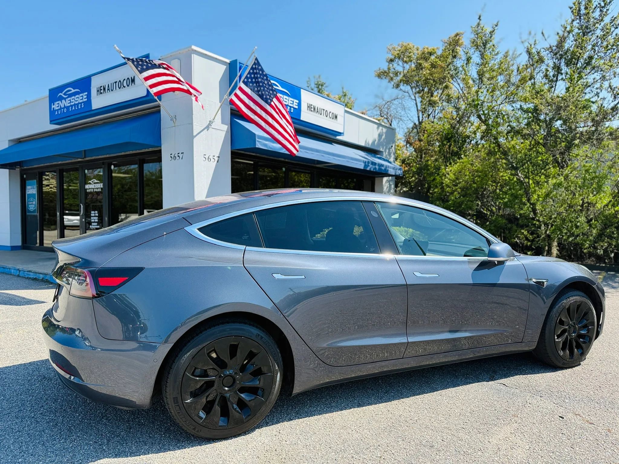 Used 2018 Tesla Model 3 Long Range image 6