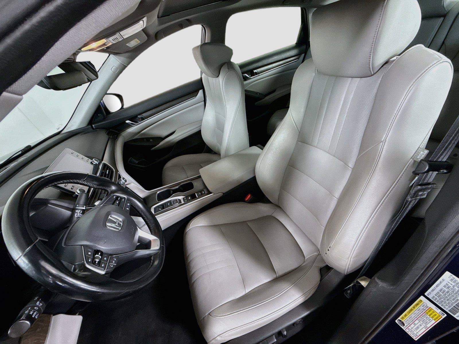 Used 2019 Honda Accord EX-L image 14