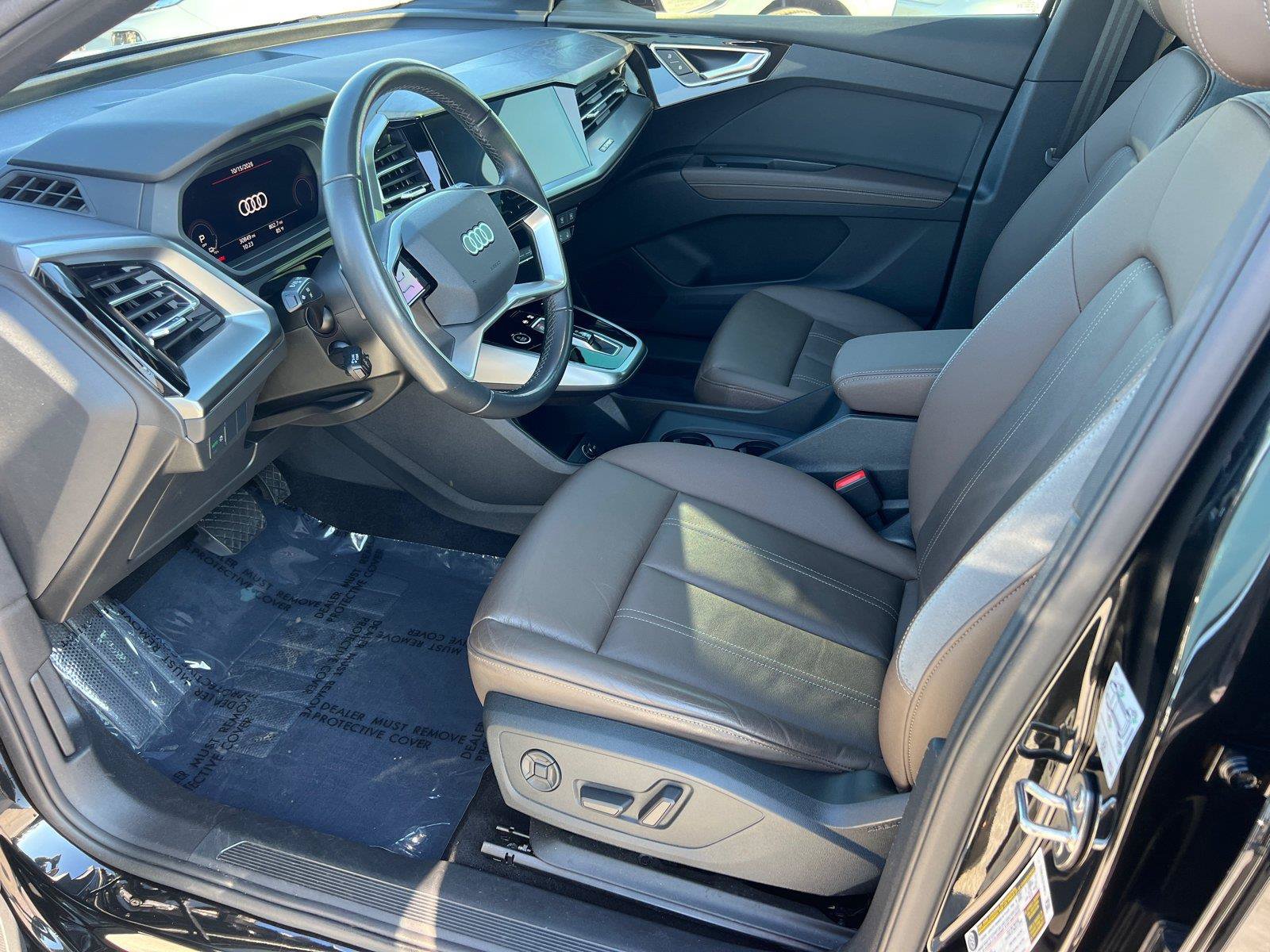 Used 2023 Audi Q4 e-tron Premium Plus AWD/4WD image 9