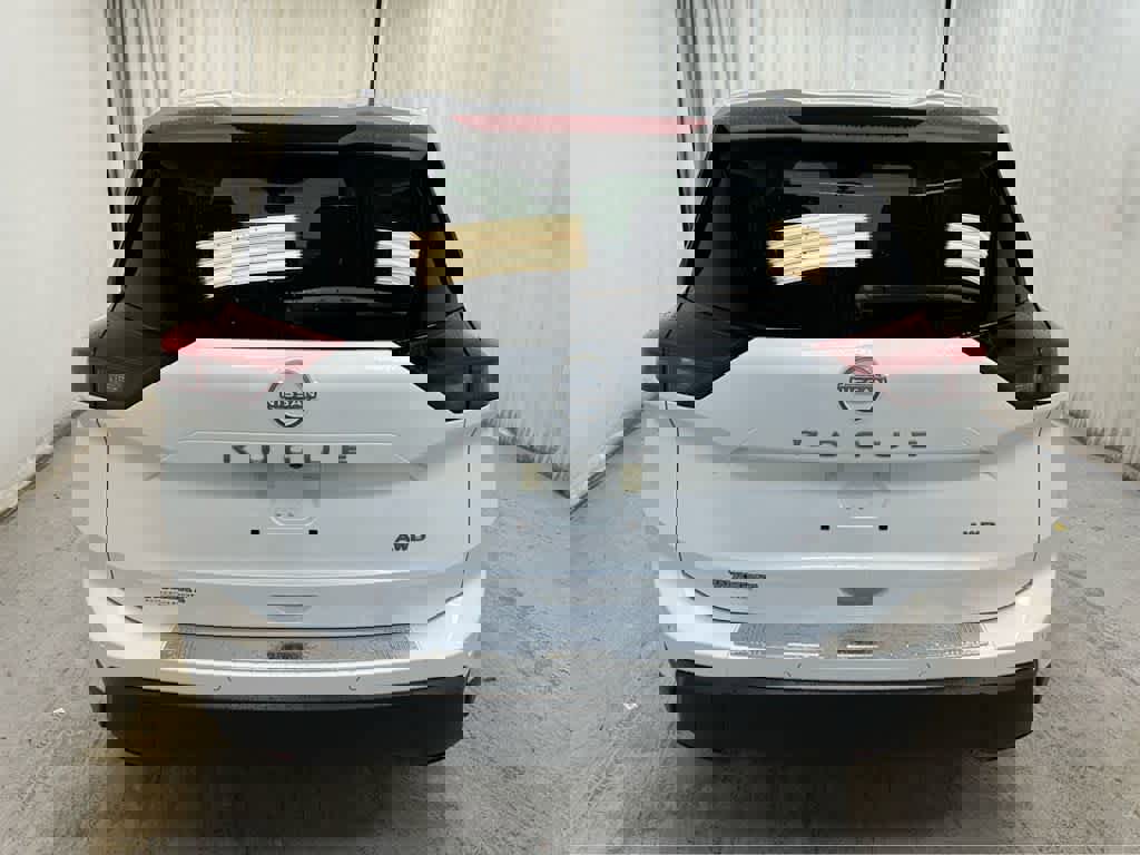 New 2026 Nissan Rogue SV image 9