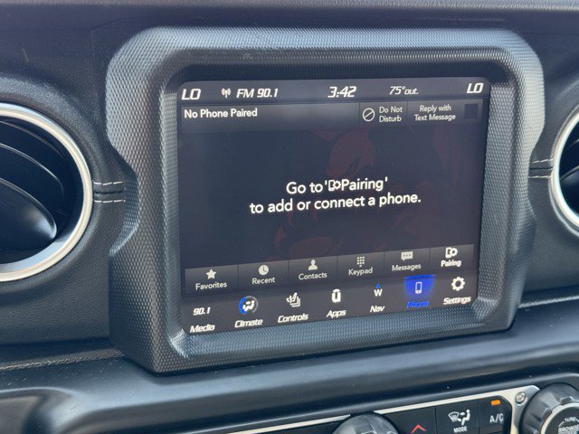 Certified 2022 Jeep Wrangler Unlimited Sahara w/ Cold Weather Group image 13