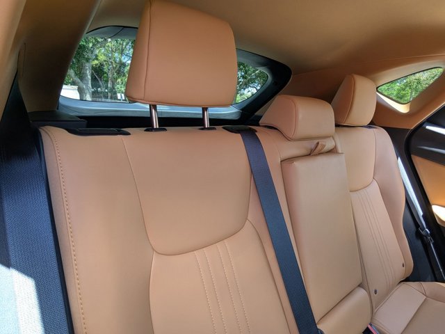 Used 2025 Lexus NX 250 FWD w/ Towing Package (2000 Lbs) image 22