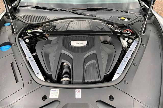 Used 2018 Porsche Panamera 4 w/ Premium Package Plus AWD/4WD image 10