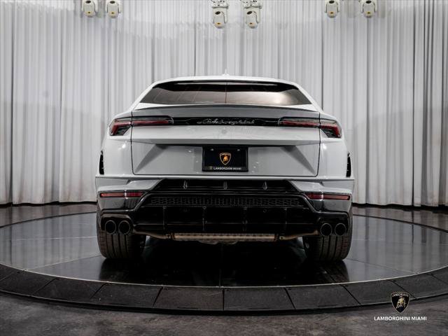 Used 2023 Lamborghini Urus S AWD/4WD image 10
