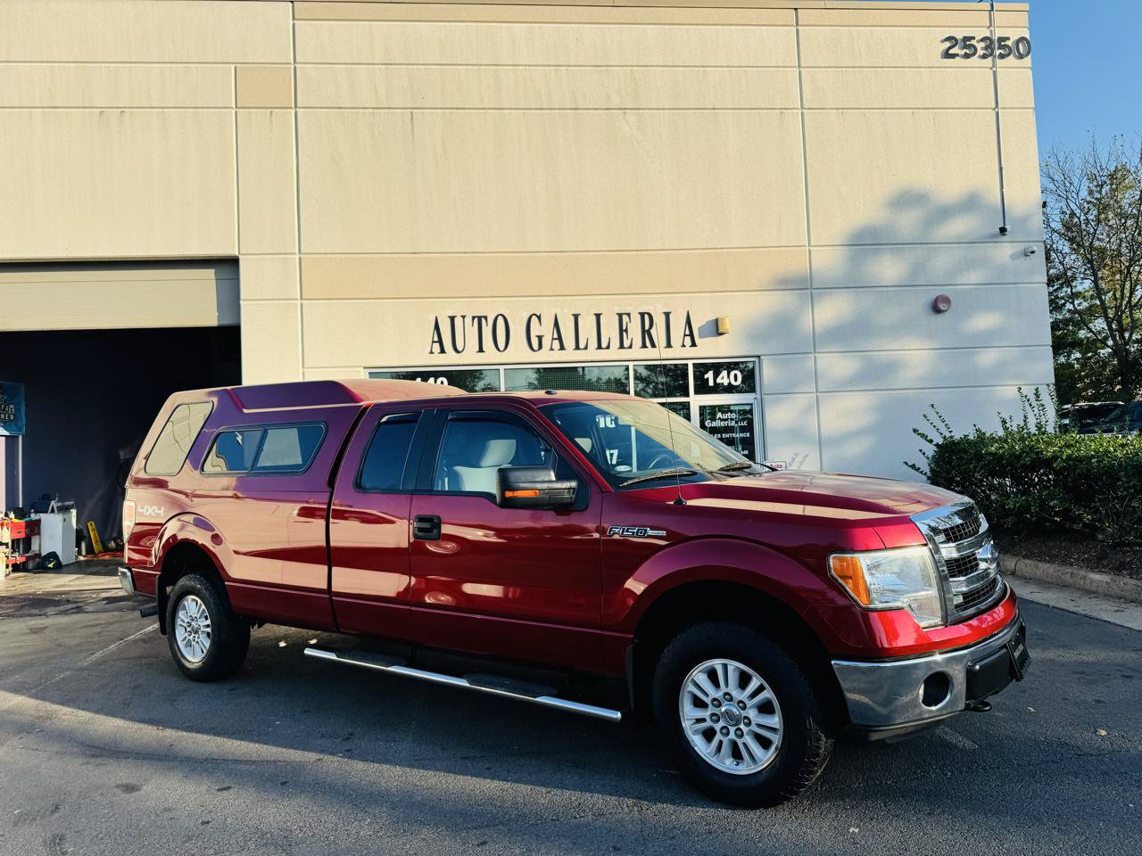 Used 2013 Ford F150 XLT w/ HD Payload Pkg AWD/4WD image 3