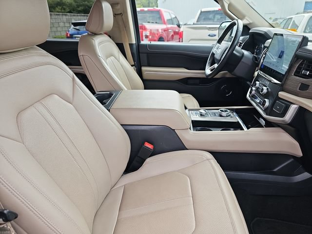 Certified 2024 Ford Expedition Limited AWD/4WD image 10