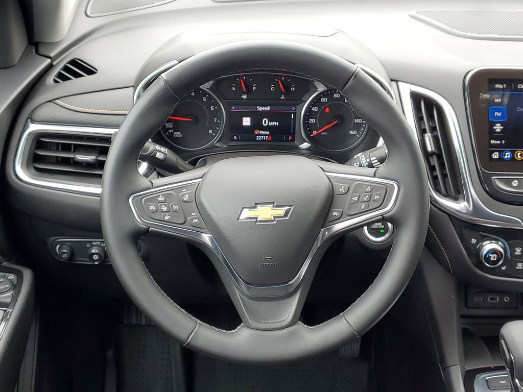 Used 2024 Chevrolet Equinox Premier AWD/4WD image 29