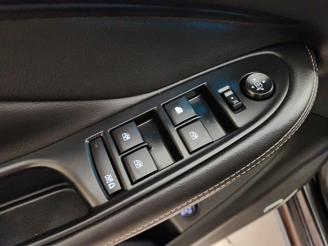 Used 2017 Buick Envision Premium image 19