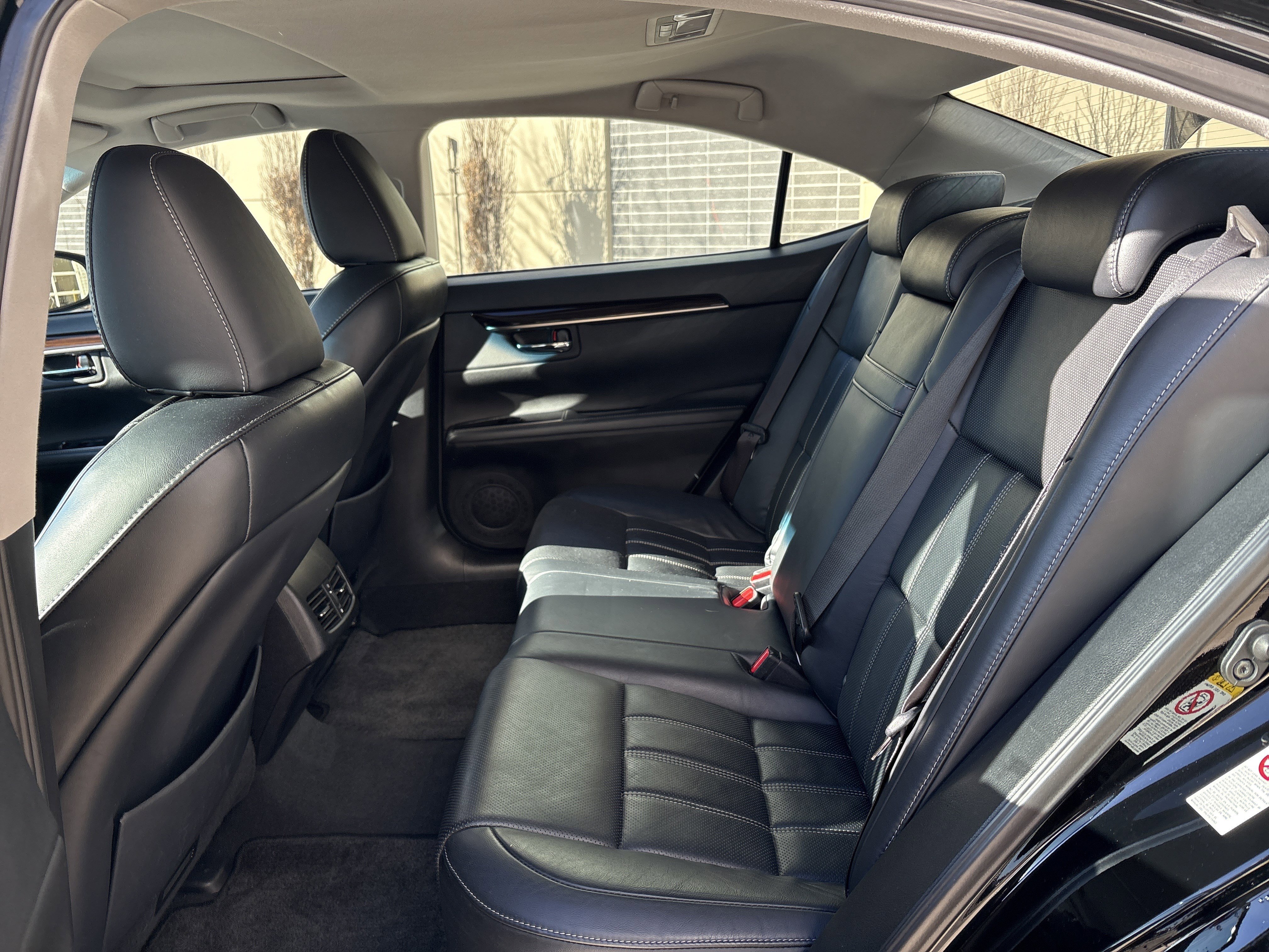 Used 2016 Lexus ES 350 image 31