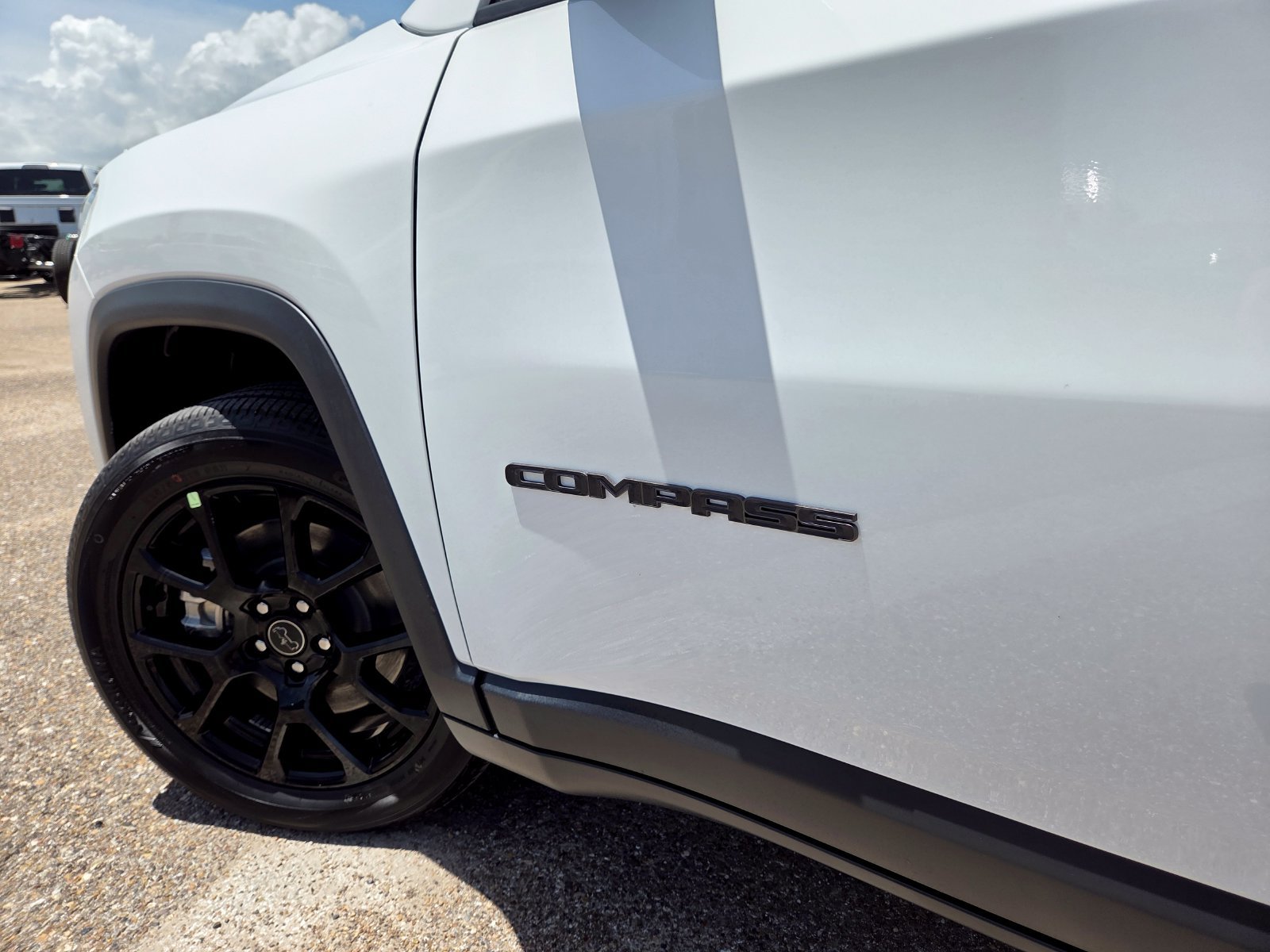 New 2026 Jeep Compass Latitude AWD/4WD image 11