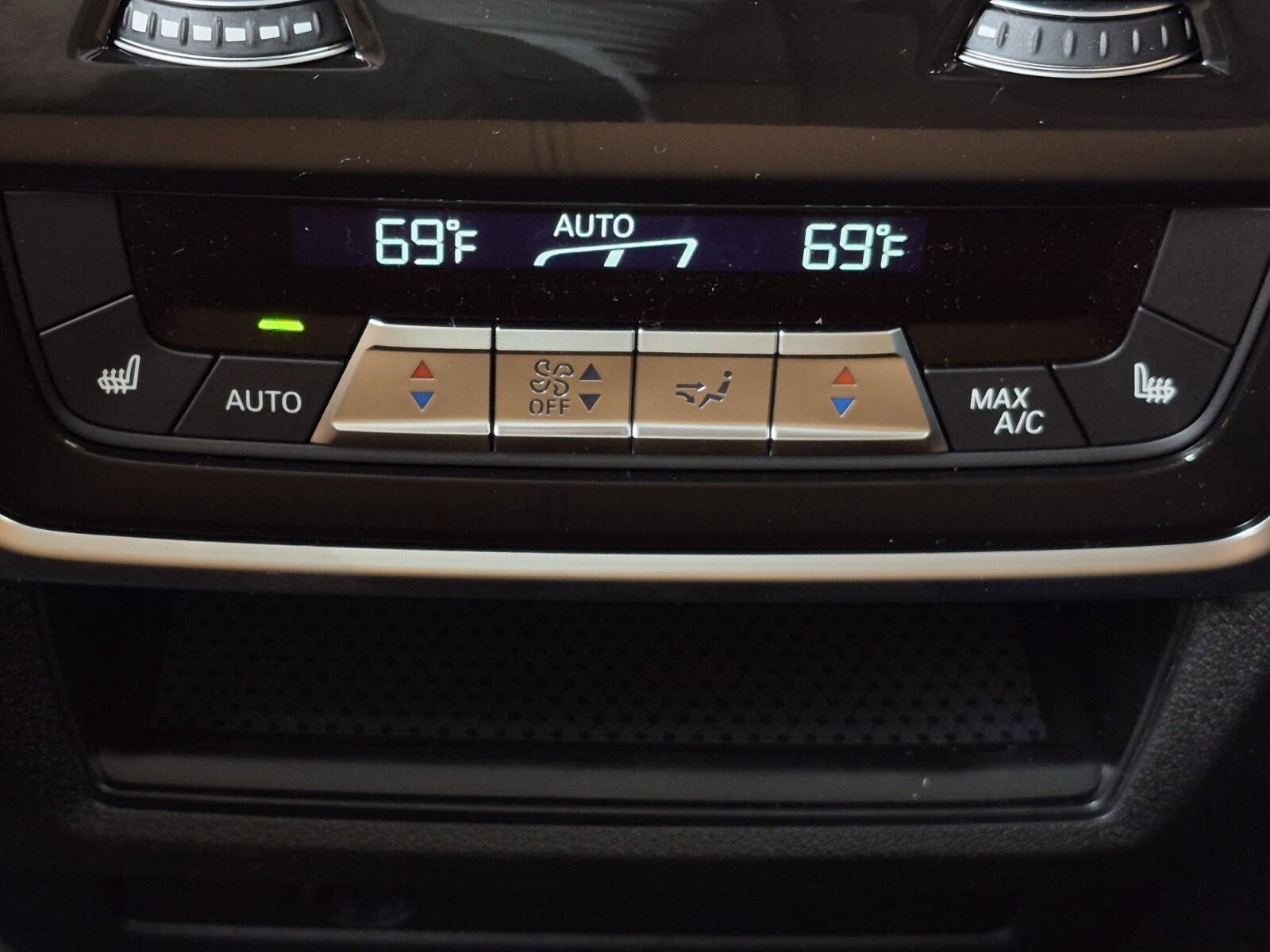 New 2026 BMW X5 M60i image 34