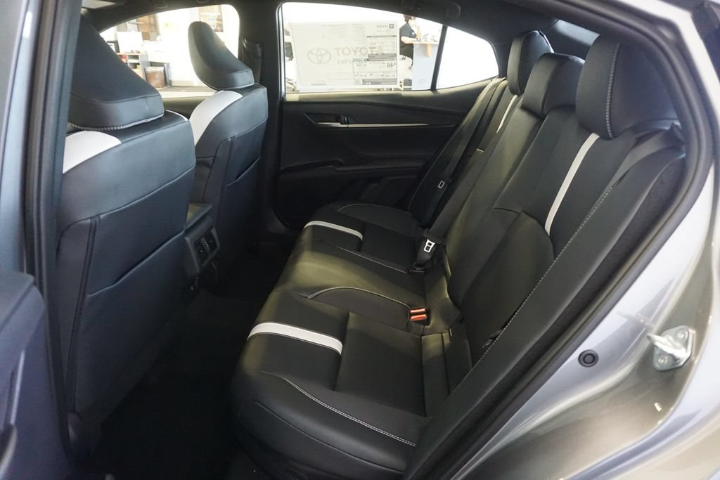 New 2026 Toyota Camry SE FWD image 22