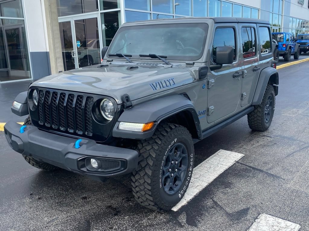 Used 2023 Jeep Wrangler Unlimited w/ Cold Weather Group AWD/4WD image 4