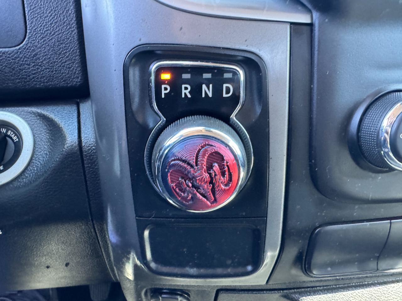 Used 2021 RAM 1500 Classic SLT RWD image 32