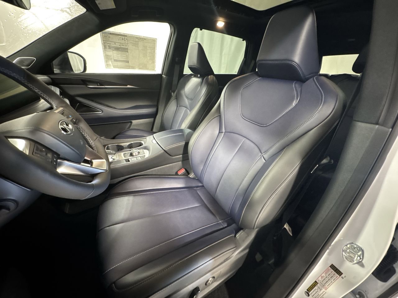 Used 2026 INFINITI QX60 Sport w/ Dark Cargo Package AWD/4WD image 17