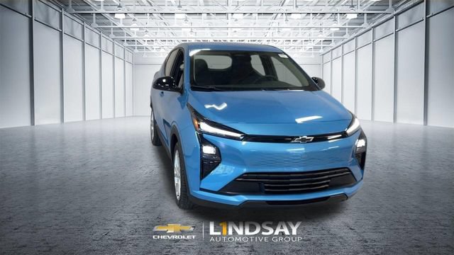New 2027 Chevrolet Bolt LT FWD image 4