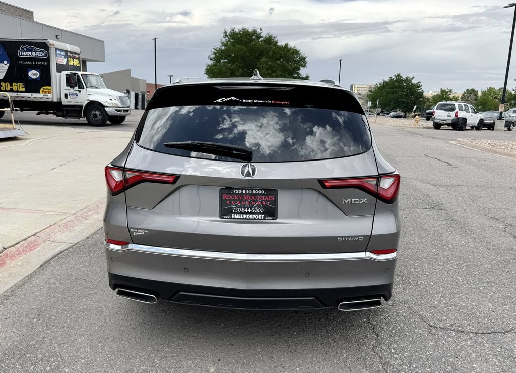 Used 2022 Acura MDX w/ Advance Package AWD/4WD image 8