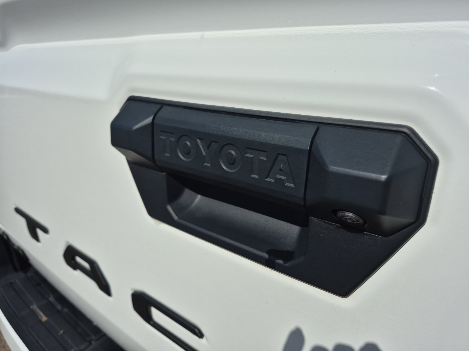 Used 2024 Toyota Tacoma TRD Sport AWD/4WD image 22