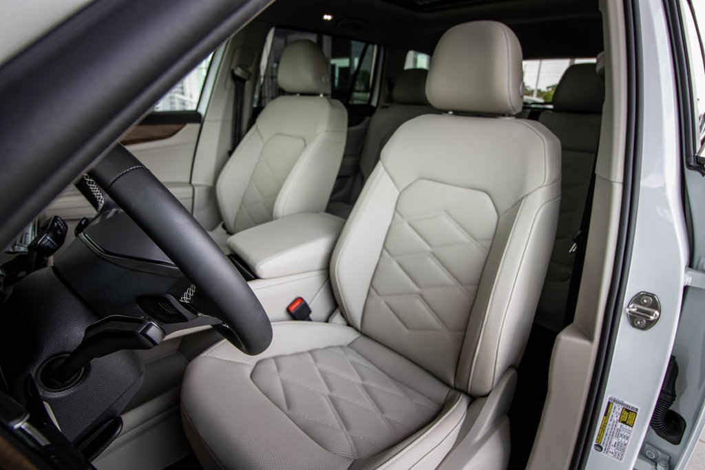 New 2026 Volkswagen Atlas SE image 28