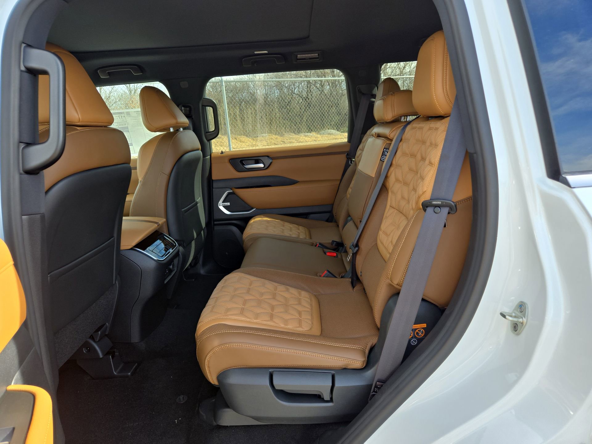 New 2026 Nissan Armada Platinum Reserve image 17