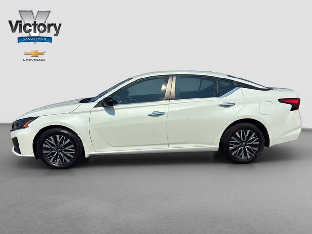 Used 2024 Nissan Altima 2.5 SV AWD/4WD image 4