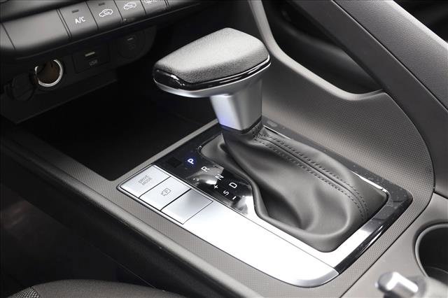 New 2026 Hyundai Elantra SE image 20