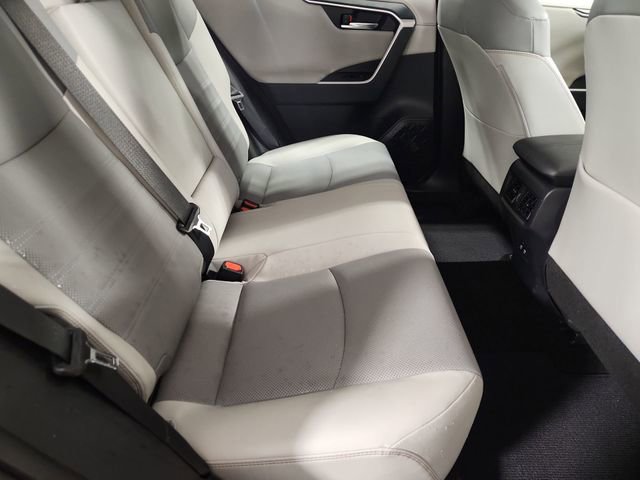 Used 2019 Toyota RAV4 Limited w/ Cold Weather Package FWD image 27