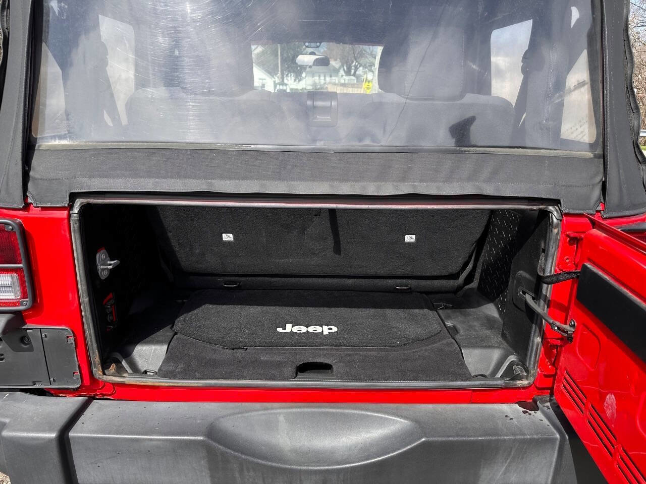 Used 2015 Jeep Wrangler Sport image 7