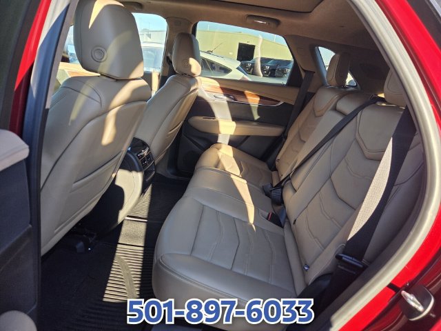 Used 2018 Cadillac XT5 Platinum w/ Driver Assist Package AWD/4WD image 7