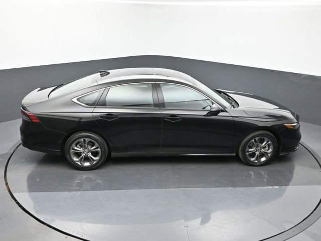 Used 2023 Honda Accord EX-L image 18