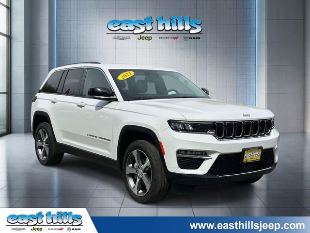 Certified 2023 Jeep Grand Cherokee Limited w/ Trailer Tow Prep Group (B) AWD/4WD video 1