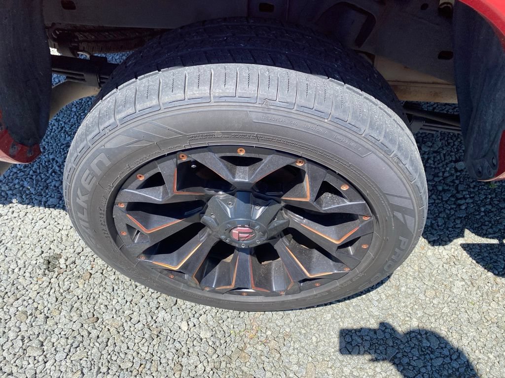 Used 2022 Toyota Tacoma SR5 w/ Technology Package RWD image 21