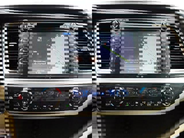 Used 2014 Toyota Highlander XLE image 36