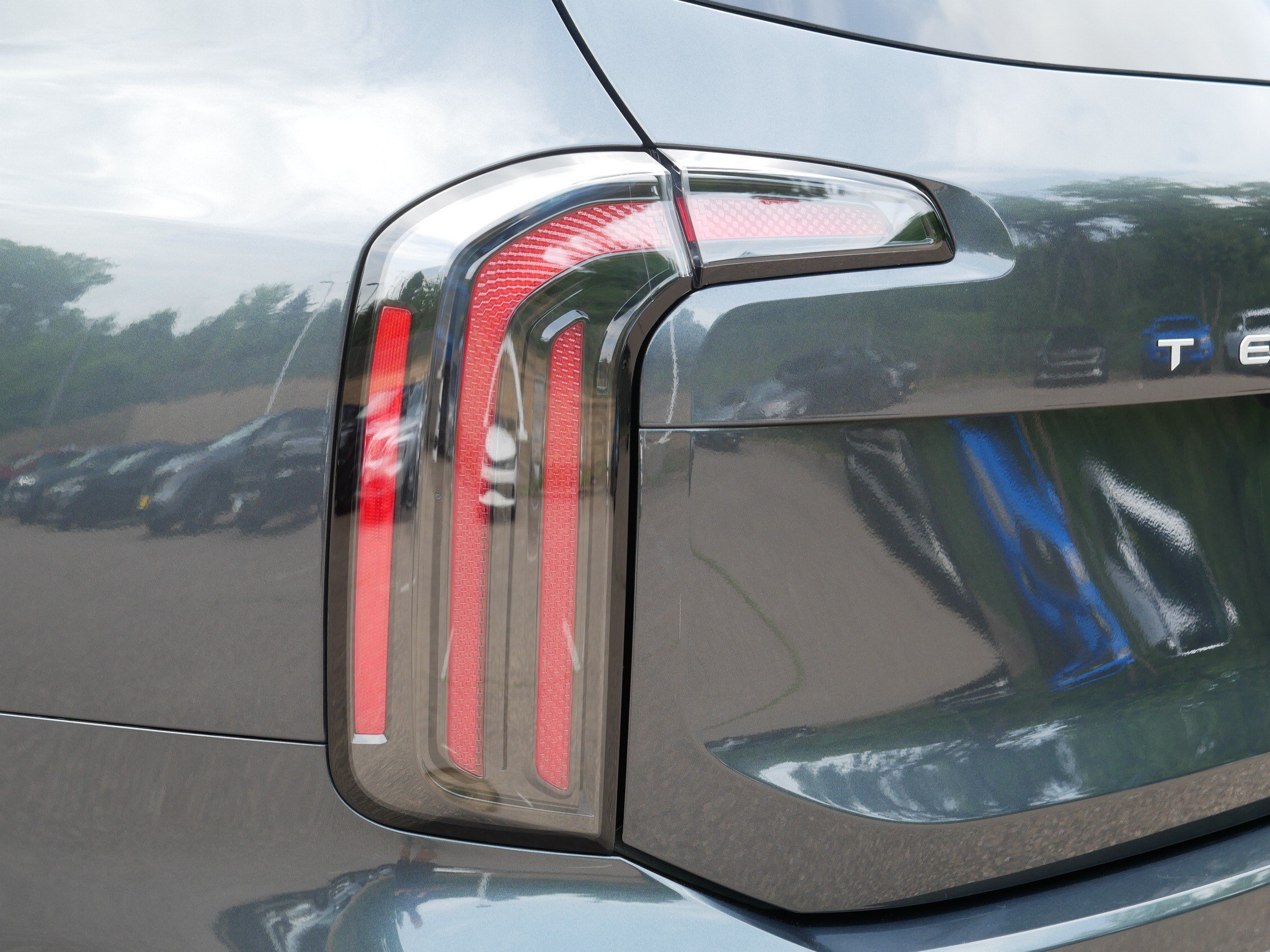 Certified 2024 Kia Telluride SX Prestige AWD/4WD image 17