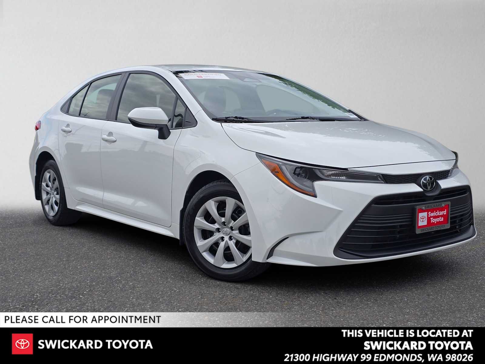 Certified 2026 Toyota Corolla LE FWD image 1