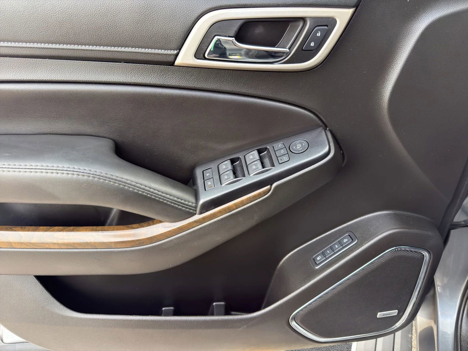 Used 2018 GMC Yukon XL Denali w/ Denali Ultimate Package image 29