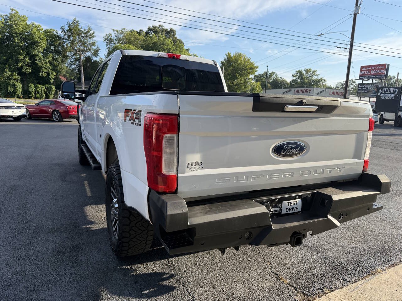 Used 2017 Ford F250 Lariat w/ Lariat Value Package AWD/4WD image 3